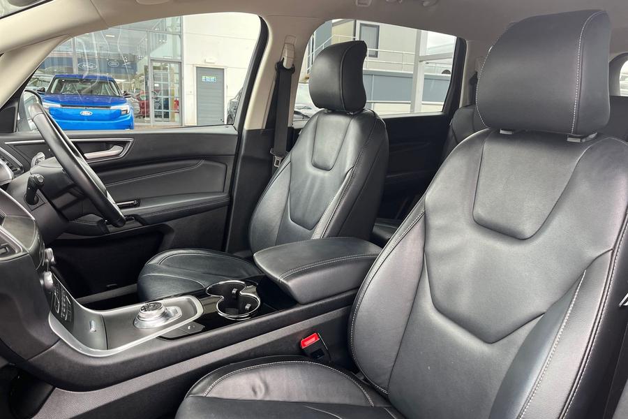 Ford S-MAX Photo autoimg-daef7c1dfe63b8940af0f1515c7b9da771a4839e.jpg
