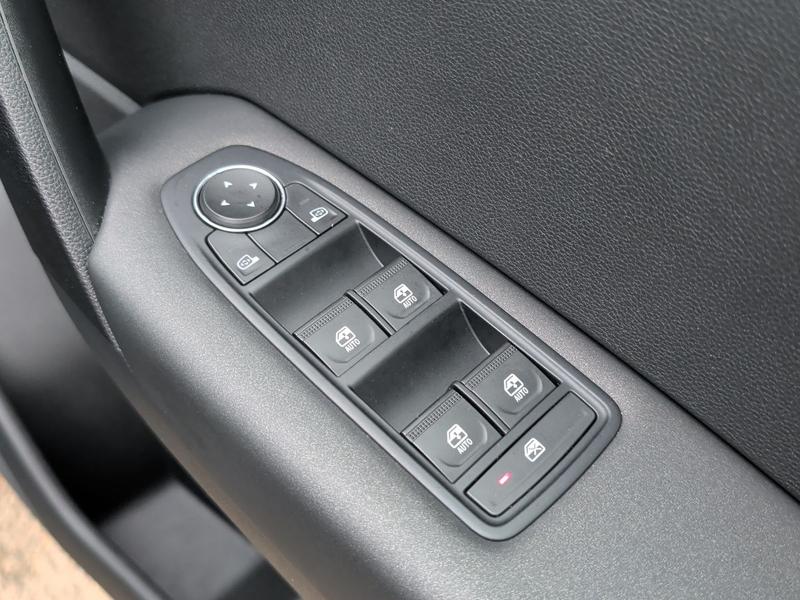 Used Renault Captur NG23FWL 24