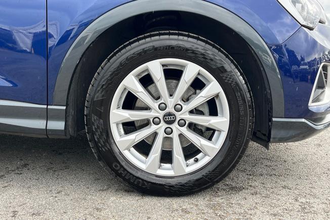 AUDI Q3 Photo 5