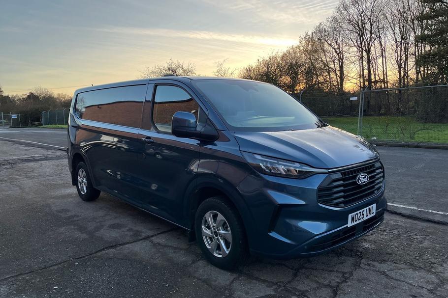 Used Ford TRANSIT CUSTOM 22