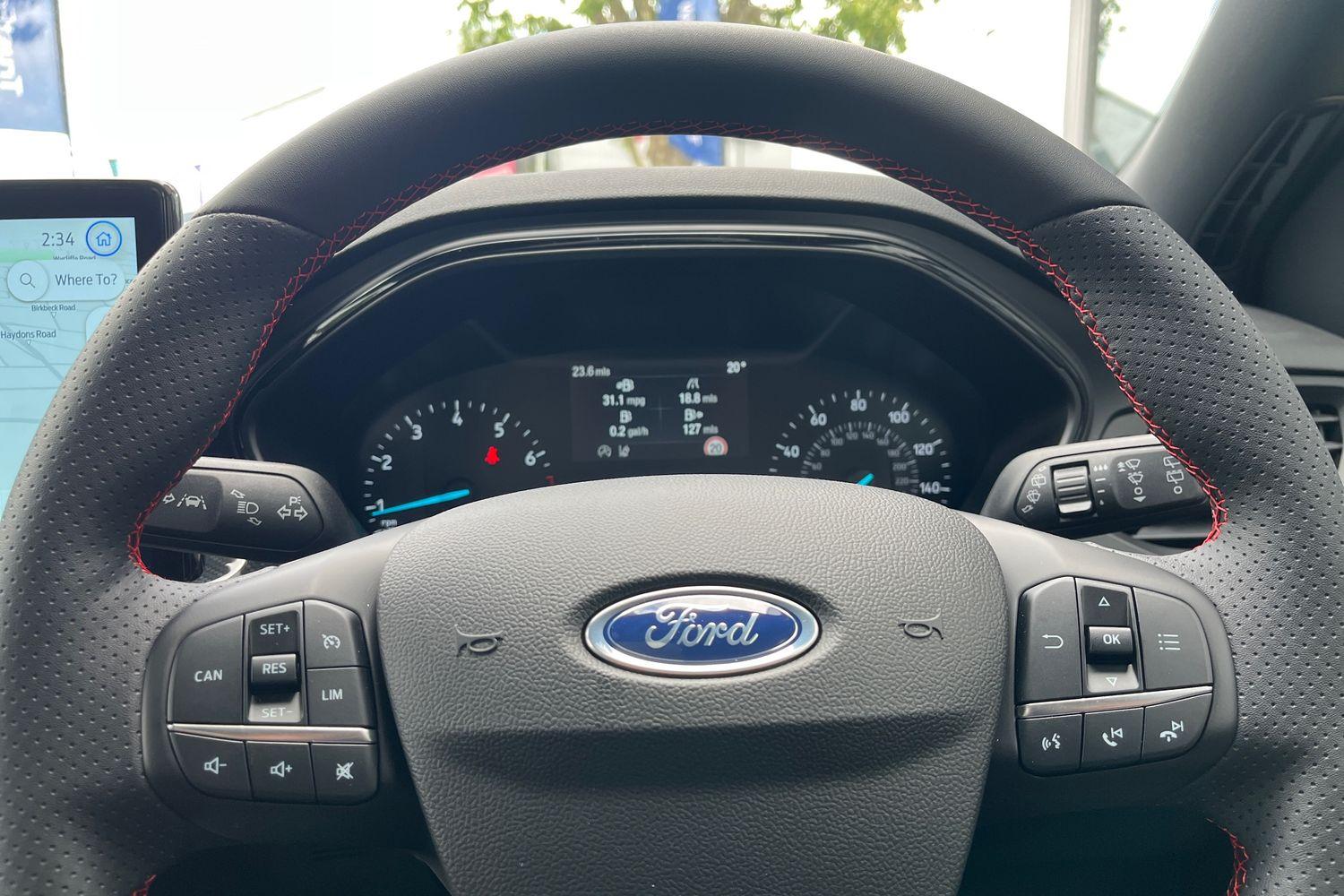 Ford FOCUS Photo 22