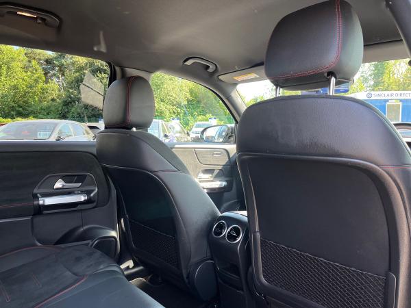 Mercedes-Benz EQB Photo autoimg-dafe77772f9b0cceab842c0c790b9f5e286c70e2.jpg