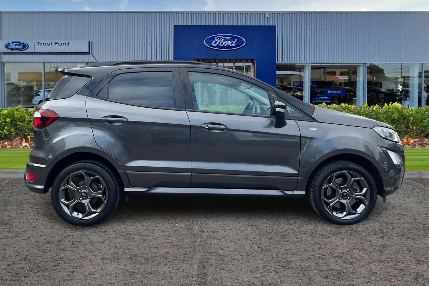 Ford ECOSPORT Photo 2