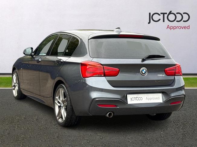 BMW 1 Series Photo 3