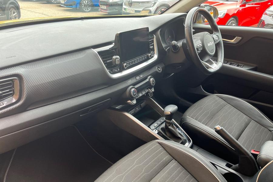 Kia Stonic Photo autoimg-db082af5520c852263e84bedfa272cbbc81284e8.jpg