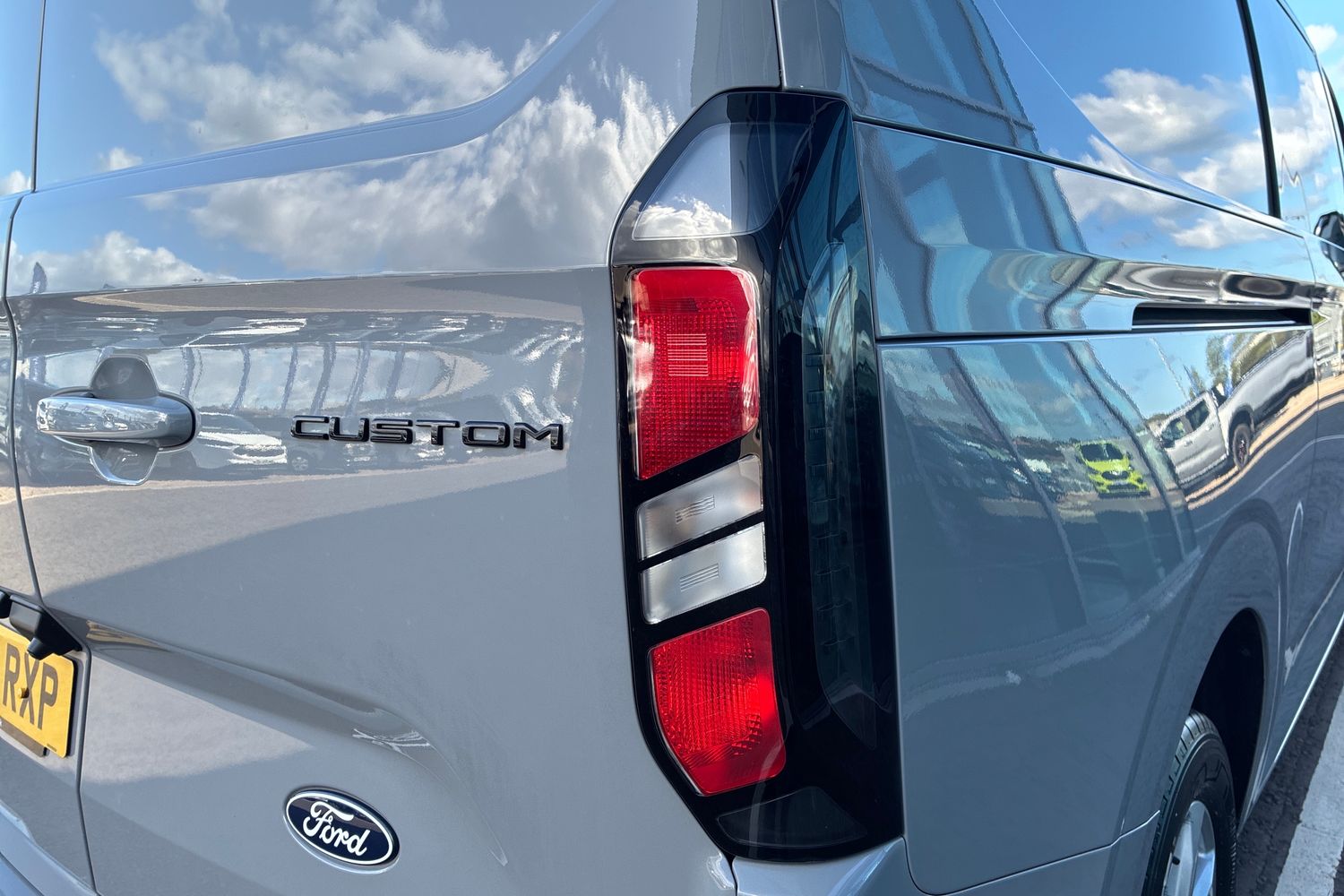 Ford TRANSIT CUSTOM Photo 6