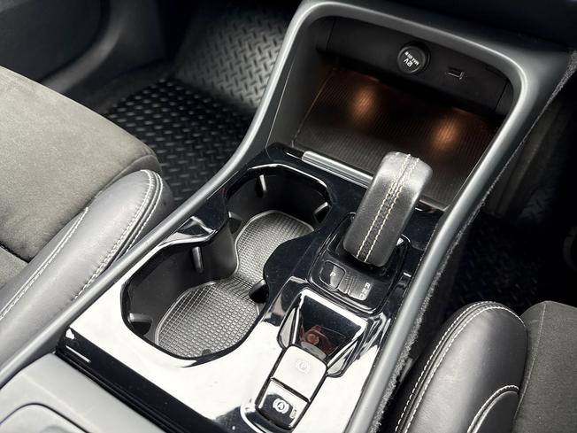 VOLVO Xc40 Photo 35