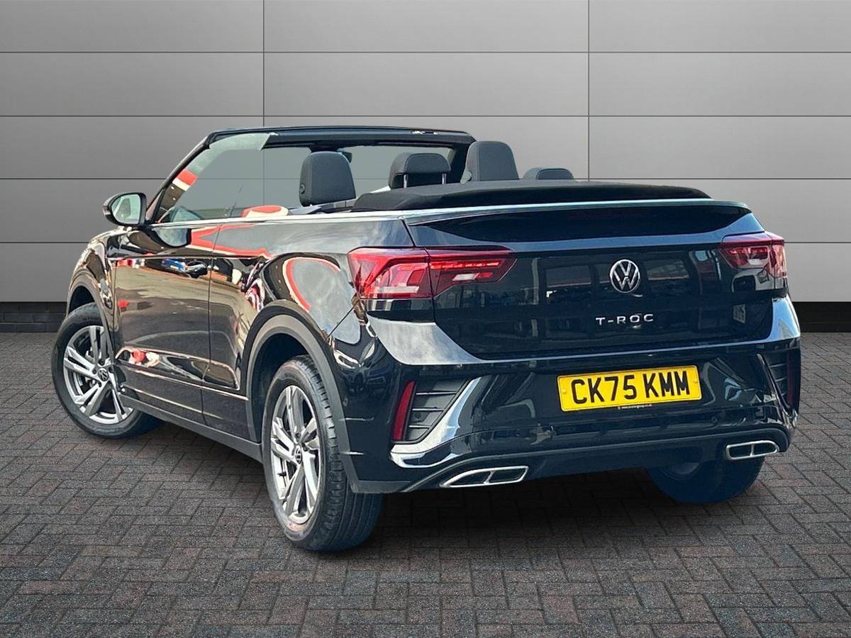 Volkswagen T-Roc Photo autoimg-db0f55de2196891a6d28cb6298272ce3782b9102.jpg
