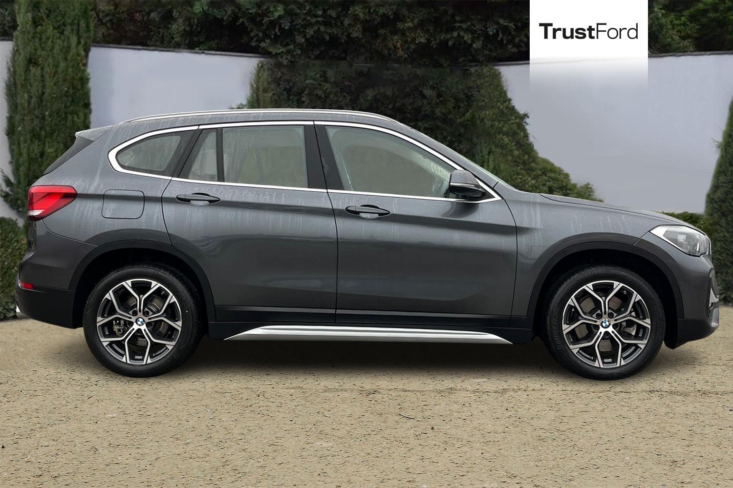 BMW X1 Photo 2