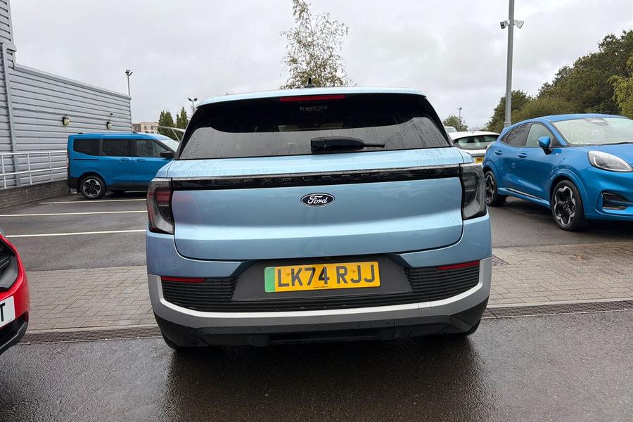 Ford EXPLORER Photo autoimg-db111efebdcdbcf3c158994b068b451ff89fbcf5.jpg