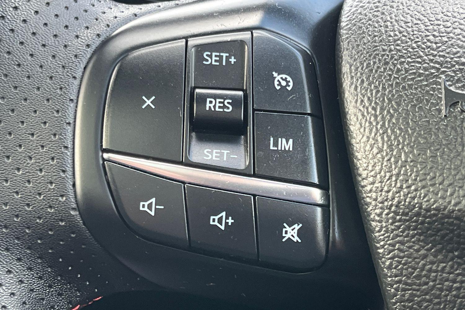 Ford KUGA Photo 41