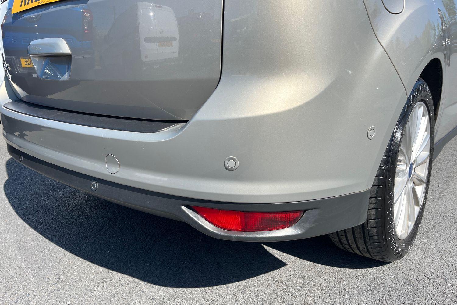 Ford GRAND C-MAX Photo 23