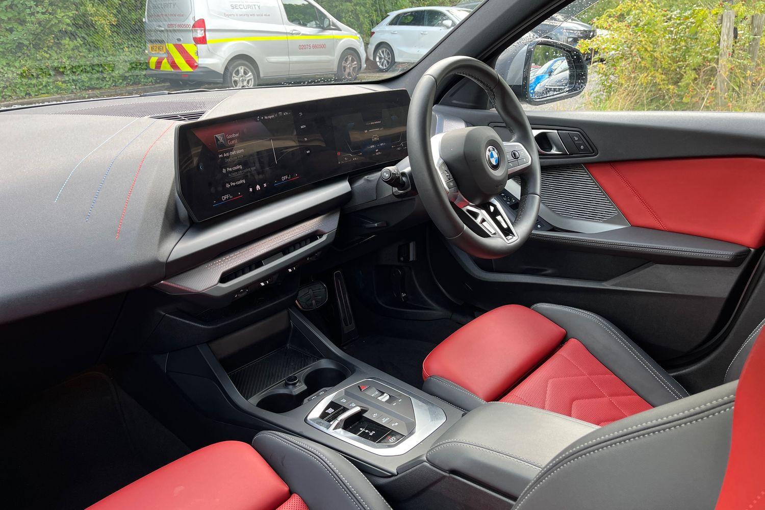 BMW 1 SERIES Photo 17
