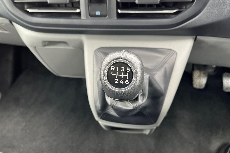 Used Ford TRANSIT CUSTOM WP75LGC 21