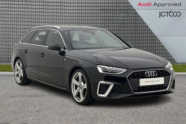 AUDI A4 Avant Photo 1