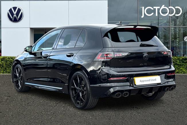 VOLKSWAGEN Golf Photo 3