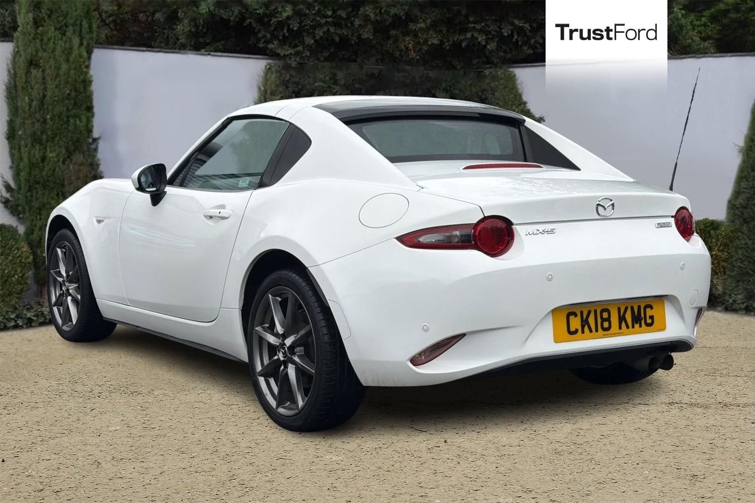 Mazda MX-5 Photo 1