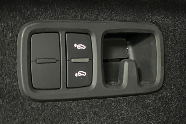 Audi Q8 Photo 31