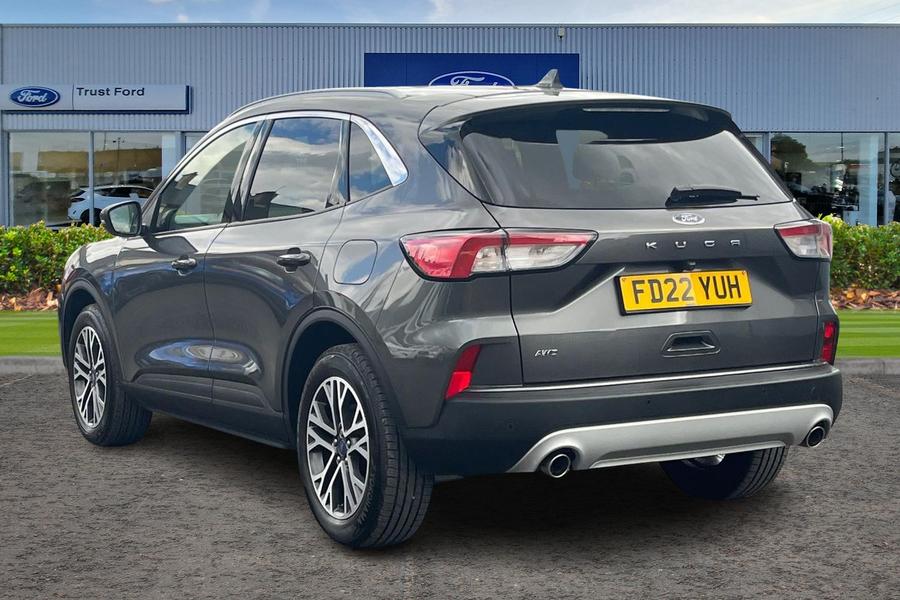 Ford KUGA Photo autoimg-db256e412310e8287c2bfabeb720481fd269e5f9.jpg
