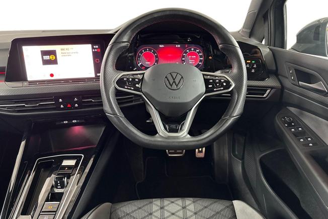 VOLKSWAGEN Golf Photo 11