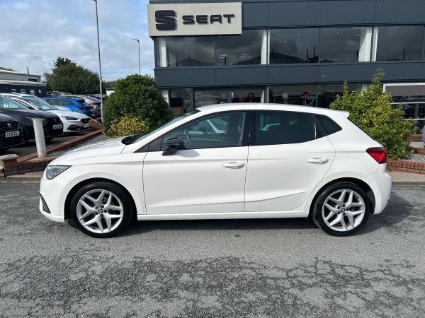 SEAT Ibiza Photo autoimg-db26df7808281089fd8f0398e07f185a23ea2202.jpg