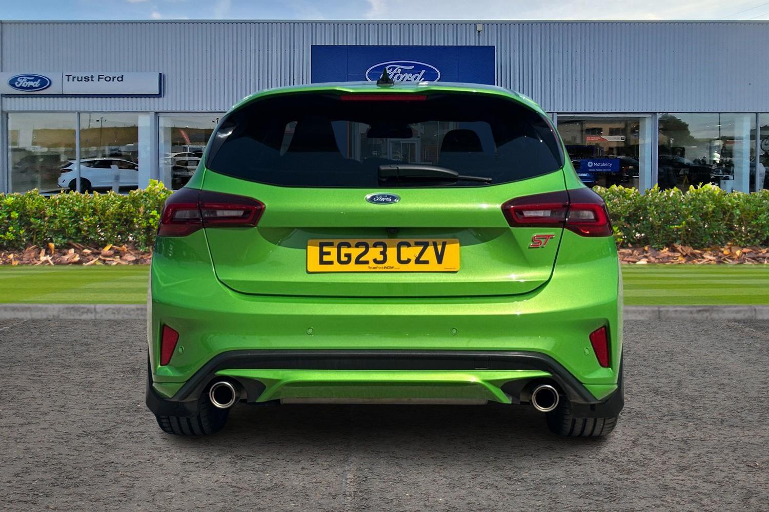 Ford FOCUS Photo 6