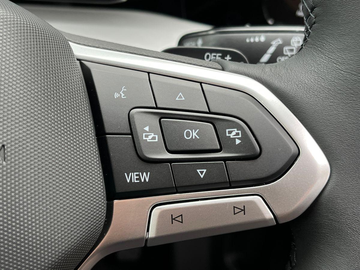 Volkswagen Golf Photo autoimg-db29781d33aecbea78b9f423d31f20f661600fa5.jpg