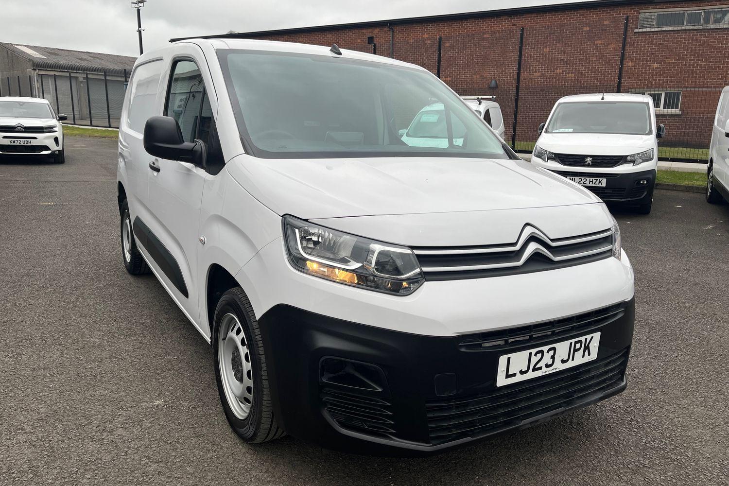 Citroen BERLINGO Photo 34
