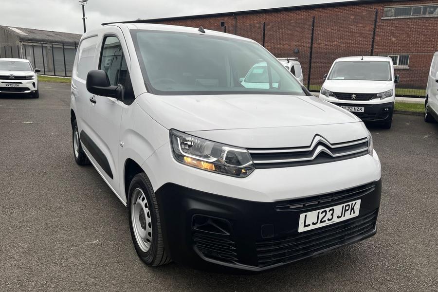 Citroen BERLINGO Photo autoimg-db2b7f456da4d0c41e840cecb45af30171221fe0.jpg
