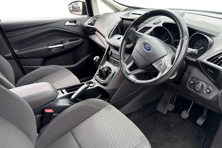 Ford C-Max Photo autoimg-db2b91dd8b700c2a82017d9f7db9738921ee2574.jpg