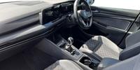 Volkswagen Golf Photo 1