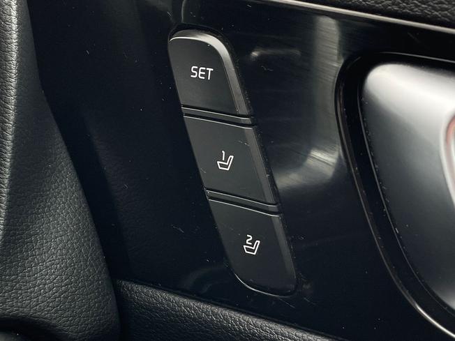 KIA Ceed Photo 42