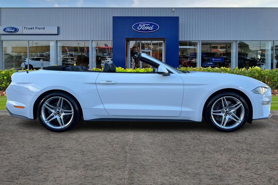 Ford Mustang Photo autoimg-db347edff99b3c44006844b36f7fcad0776cb732.jpg