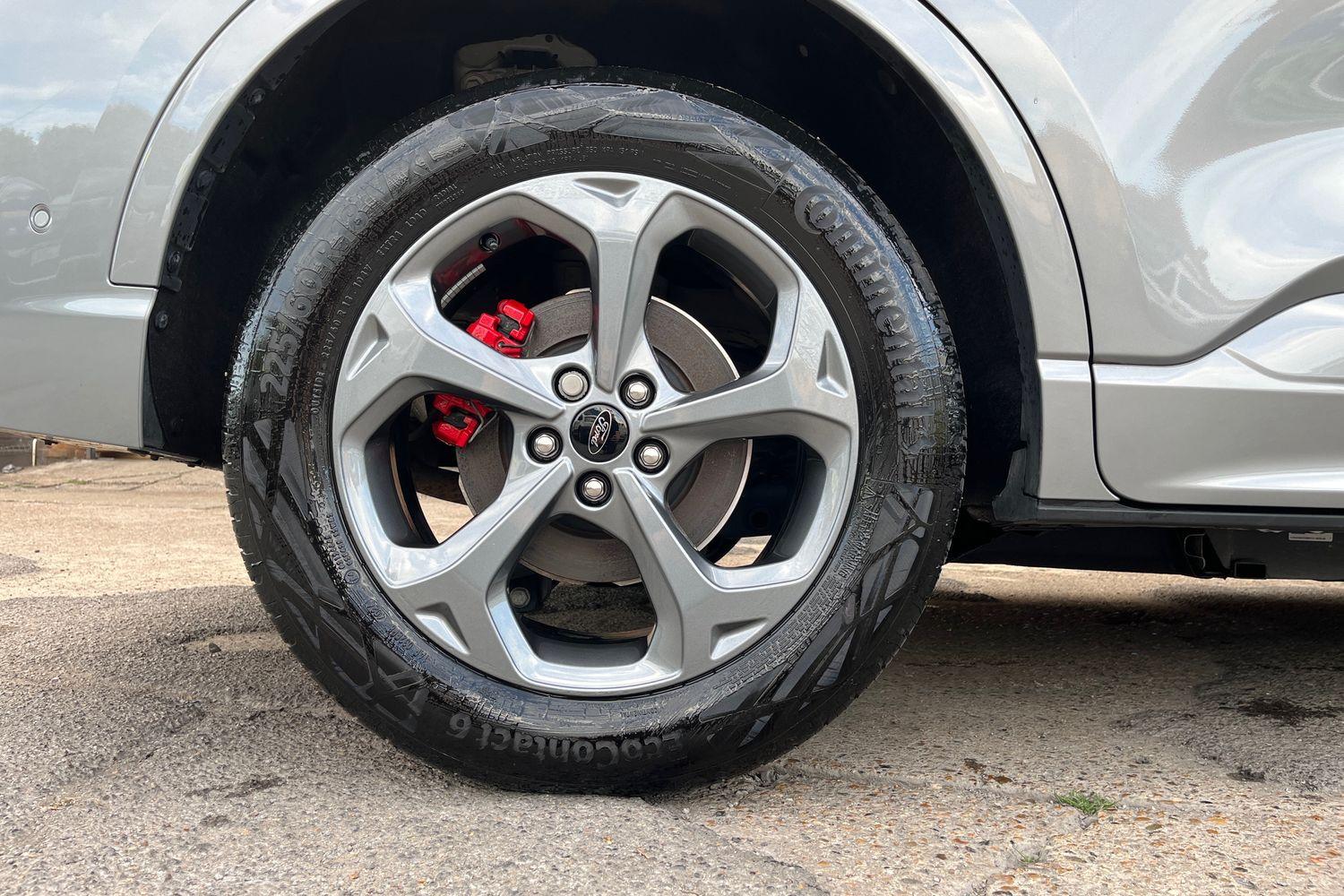 Ford KUGA Photo 22