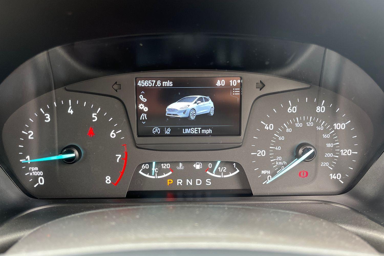 Ford FIESTA Photo 12