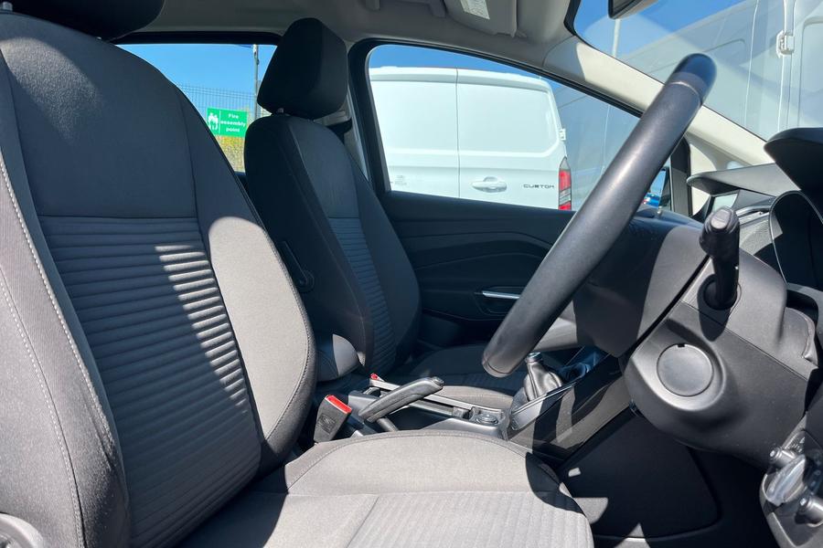 Ford GRAND C-MAX Photo autoimg-db3aff665cd5ddf36f85d1ba9b38f41a3649a37f.jpg