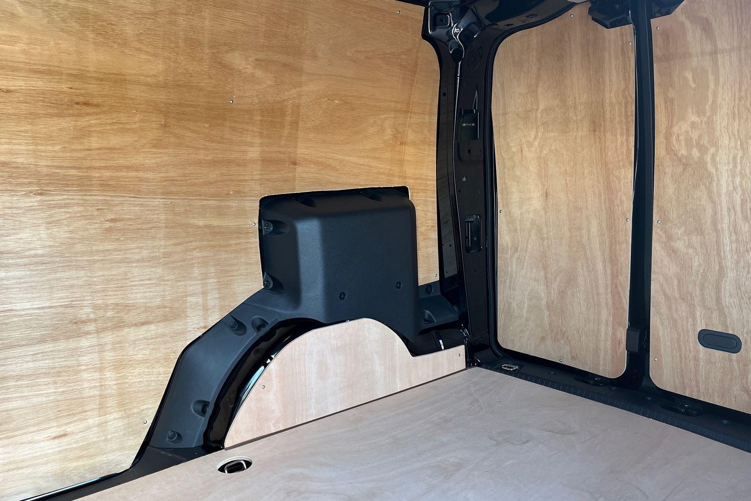 Ford TRANSIT CONNECT Photo 3