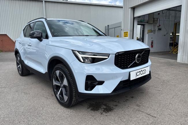 VOLVO Xc40 Photo 30