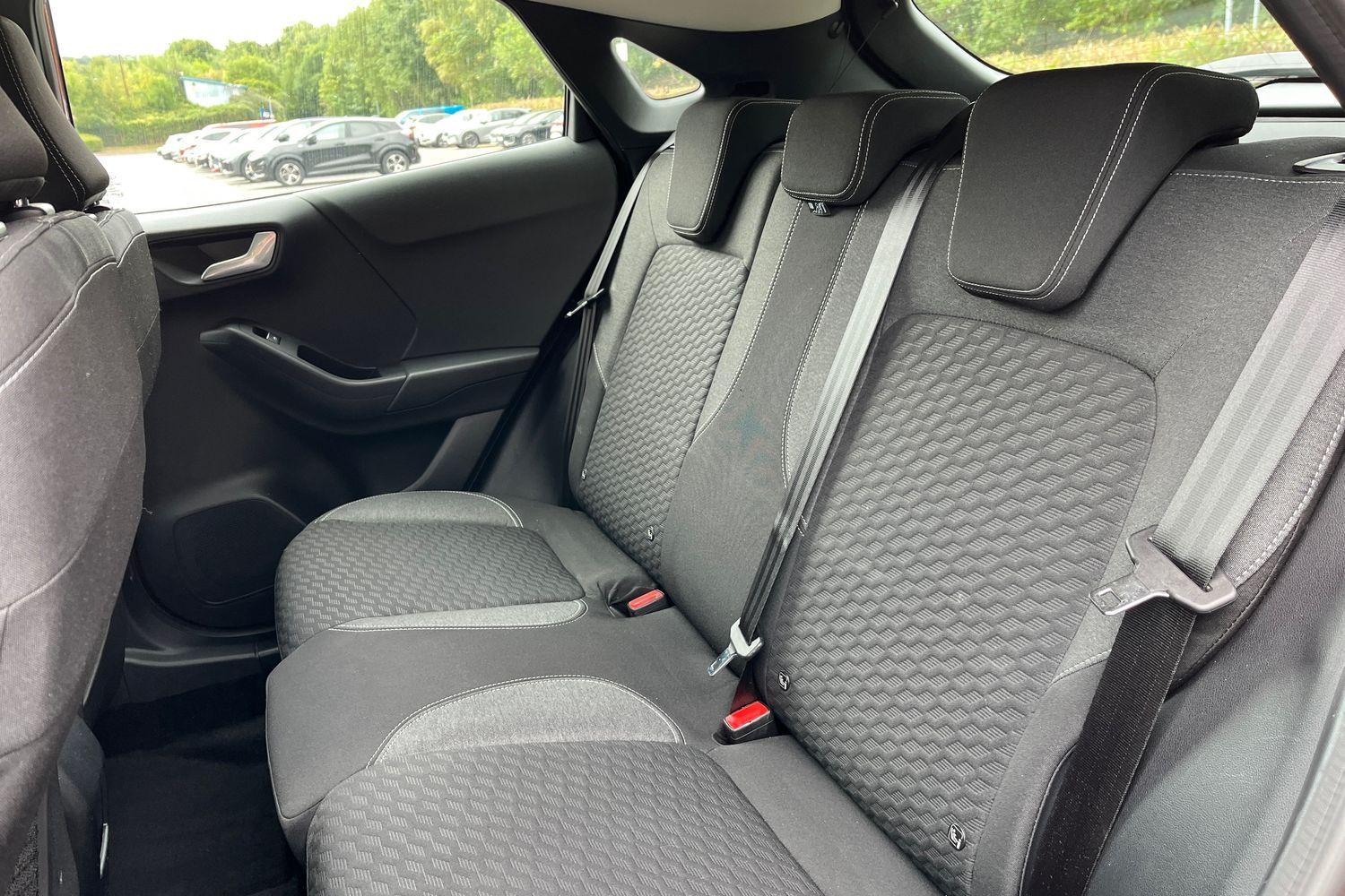 Ford PUMA Photo 36