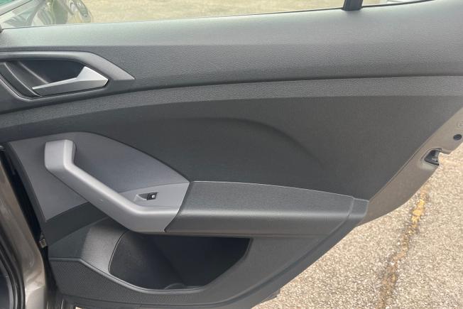Volkswagen T-Cross Photo 36