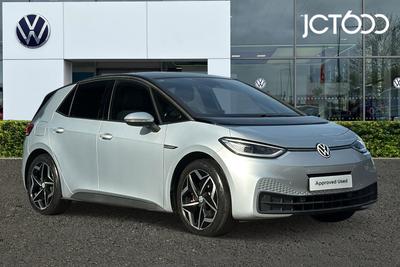 2021 Volkswagen ID.3 150kW Family Pro Perform 58kWh 5dr Auto [120kW Ch] at JCT600