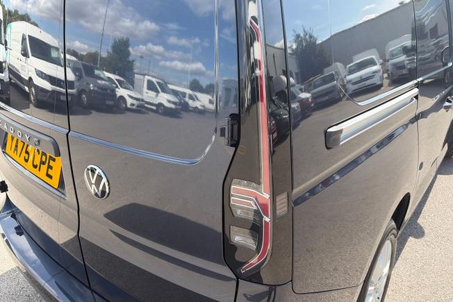 VOLKSWAGEN Caddy Maxi Photo 18