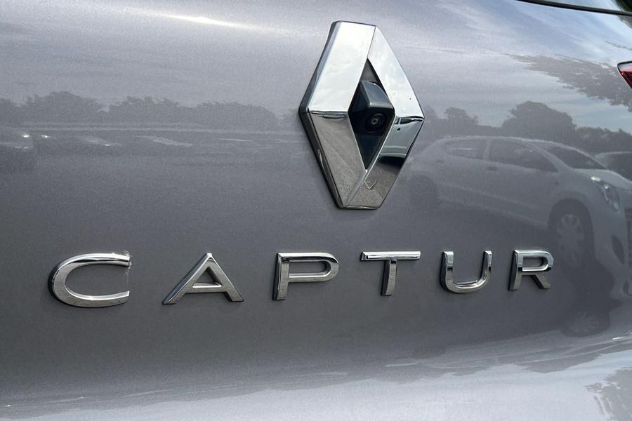 Renault CAPTUR Photo autoimg-db49298a2b6b18b3682c010f3ad195677b488337.jpg