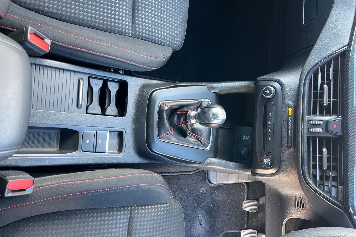 Ford Focus Photo 28