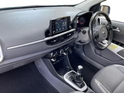 Kia Picanto Photo 2
