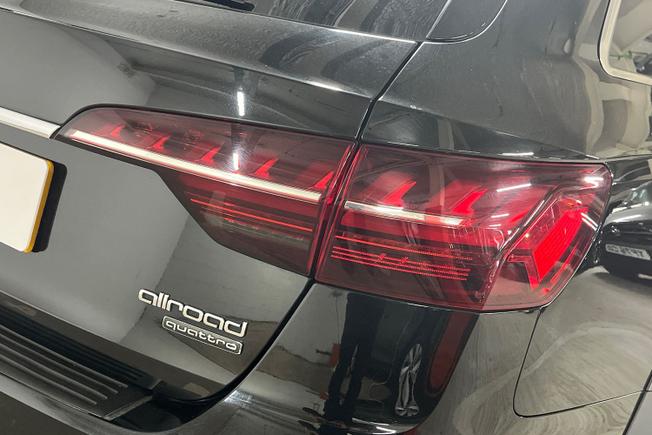 Audi A4 Allroad Photo 19