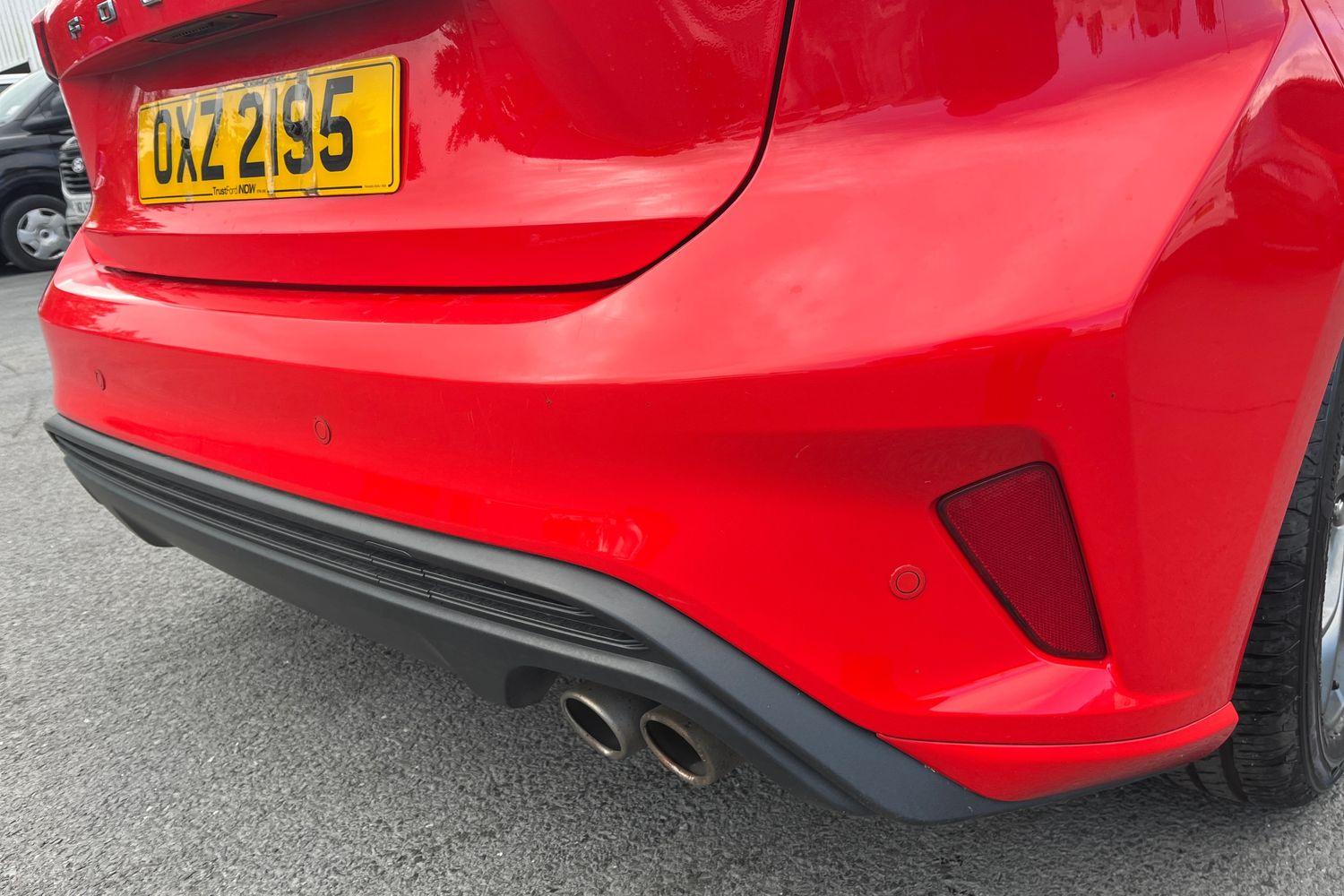 Ford FOCUS Photo 27