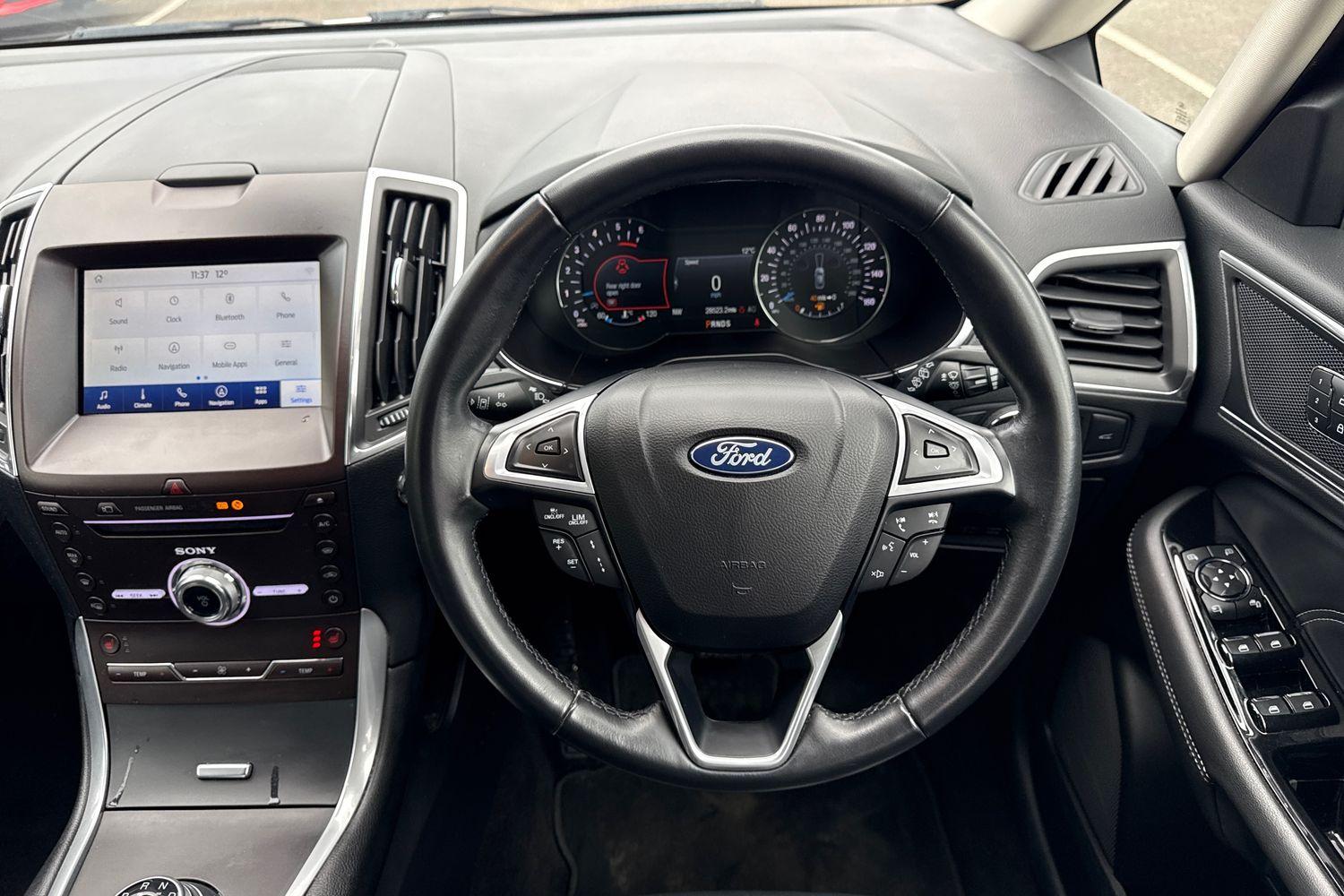 Ford S-MAX Photo 11