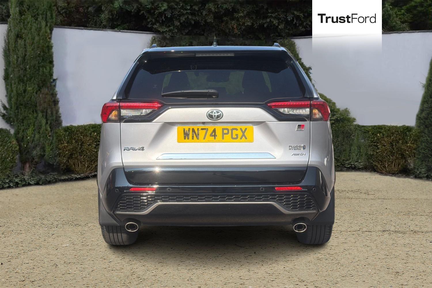 Toyota RAV4 Photo 6