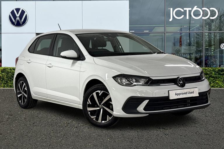 Used 2025 Volkswagen Polo 1.0 TSI Match Hatchback 5dr Petrol DSG Euro 6 (s/s) (95 ps) White at JCT600